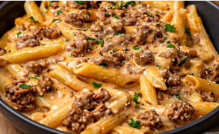 Cremige Protein-Rindfleisch-Pasta